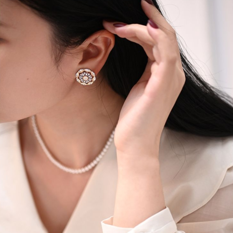 Women Formal Wear Designers - Fashion Elegant Style Earrings Exquisite Banquet